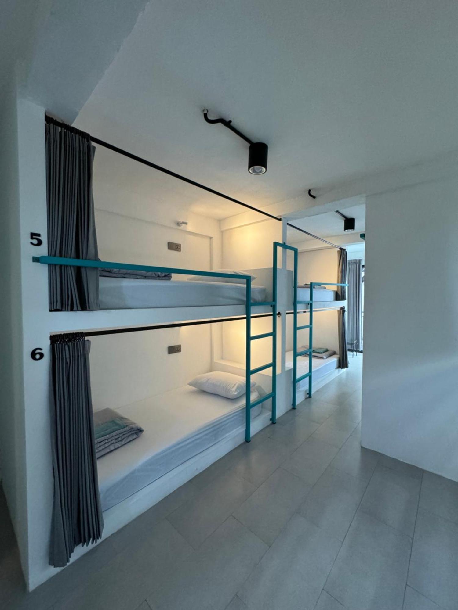 Canggu Central Hostel Bagian luar foto