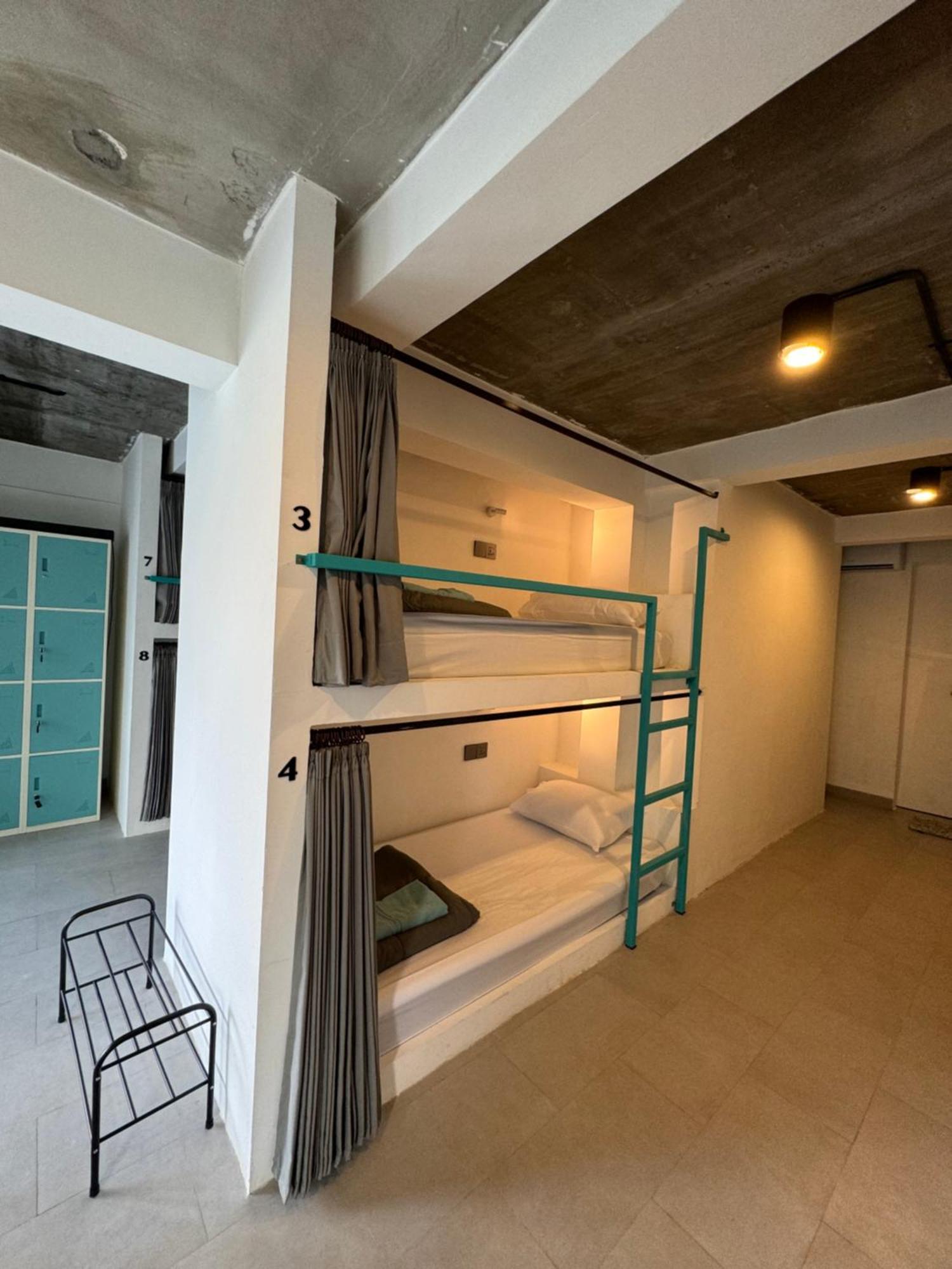 Canggu Central Hostel Bagian luar foto